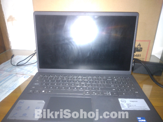 Dell ci5 12genaretion ram8 rom512